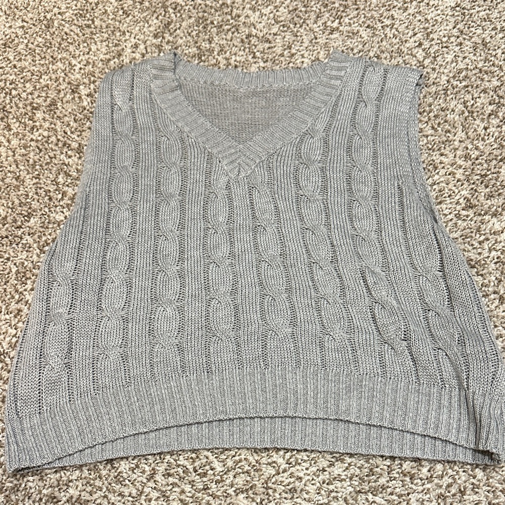 SHEIN Cable Knit V-Neck Sweater Vest - Gray